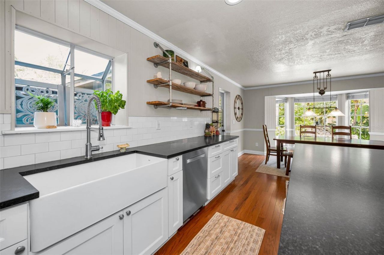 3525 Fairview Street, Safety Harbor, FL 34695 Photo