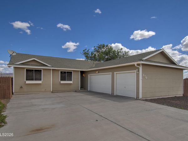 270 Emigrant Way, Fernley, NV 89408