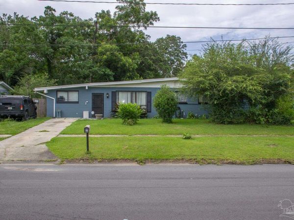 25 Gamwell Rd, Pensacola, FL 32506
