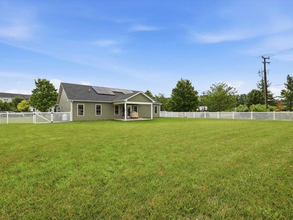 101 EVERSHIRE ST, WAYNESBORO, VA 22980