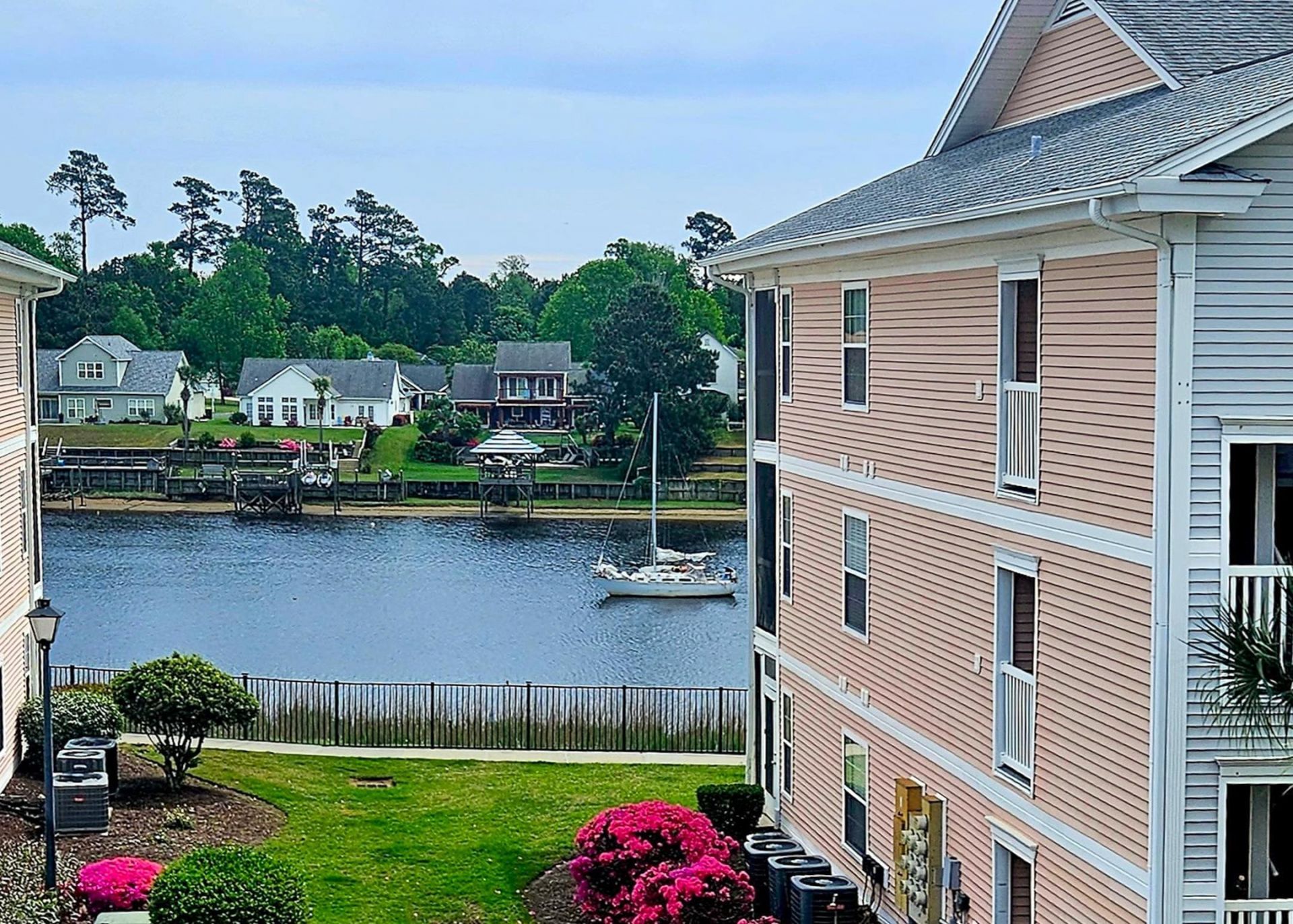 604 Waterway Village Blvd. Photo 40