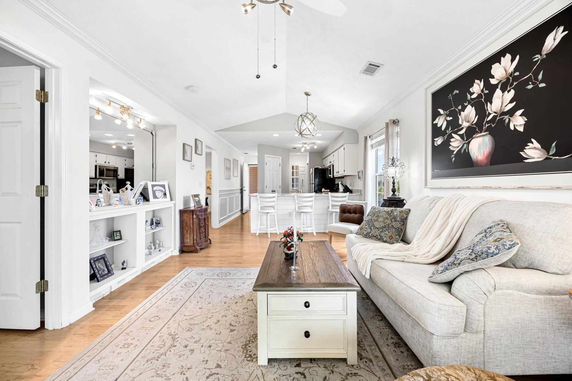 604 Waterway Village Blvd. Photo 8