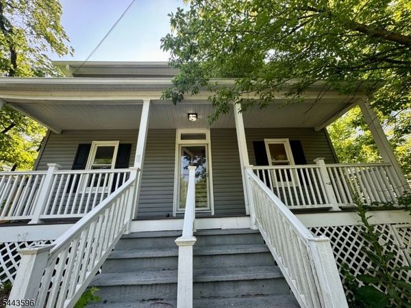 41 W Main St, High Bridge, NJ 08829