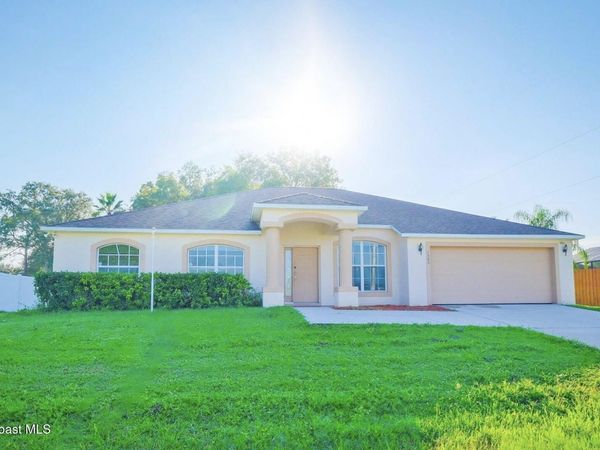 1563 Eldron Boulevard SE , Palm Bay, FL 32909