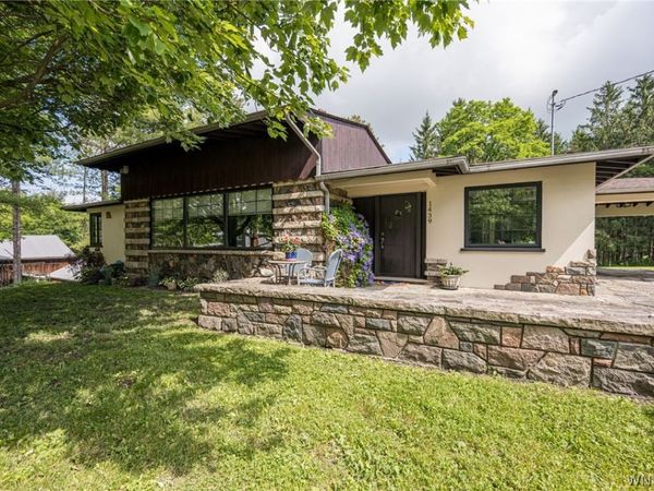 1439 Clinton, Attica, NY 14011