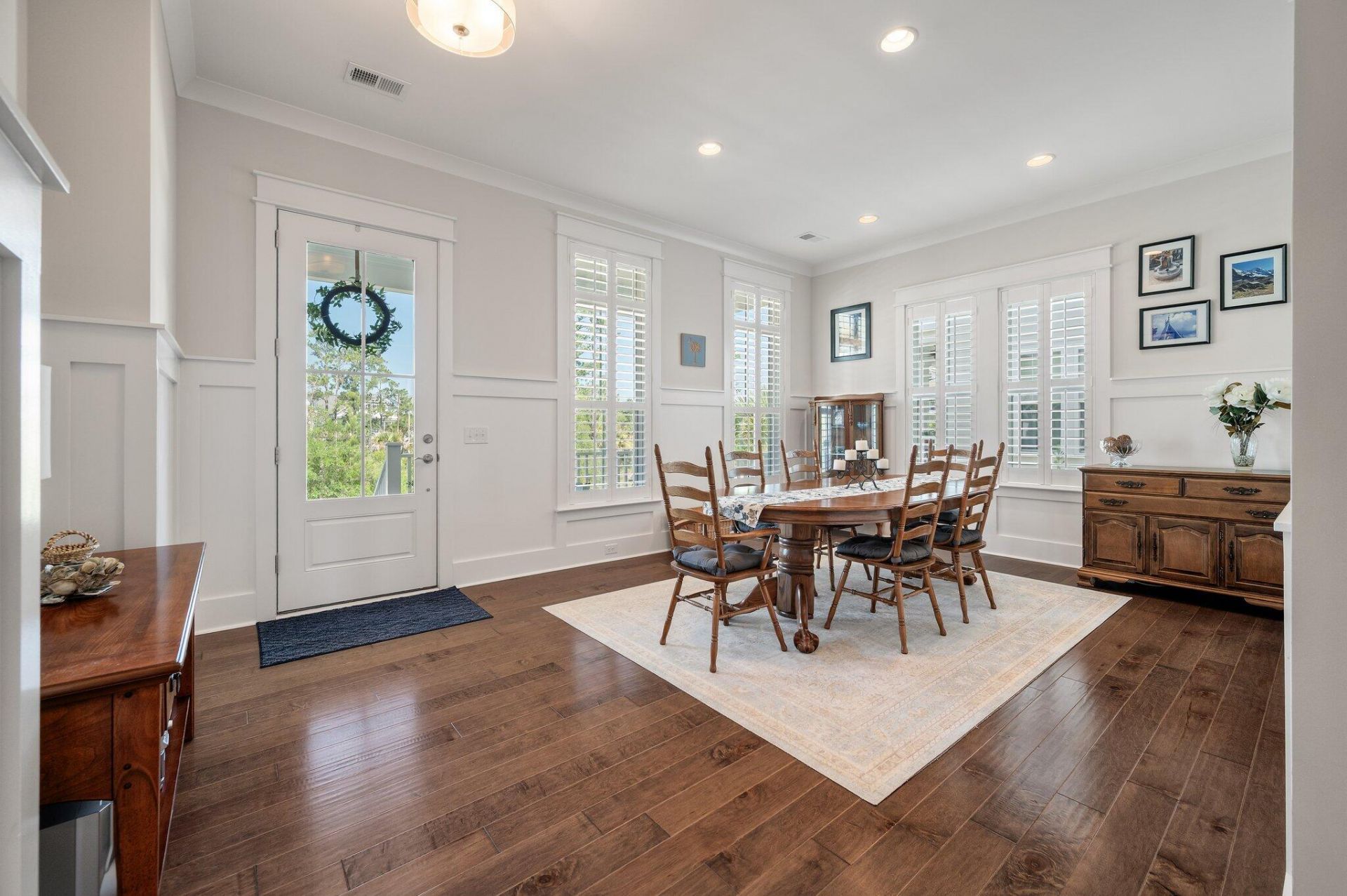 2324 Bucktail Court Photo 8