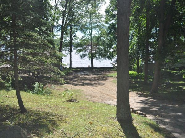 4543 Cordes Road, Delton, MI 49046
