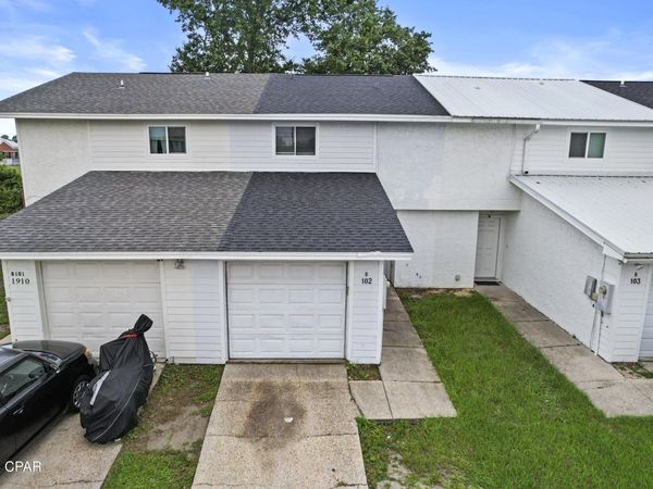 102 Pattho Lane , Unit B, Lynn Haven, FL 32444