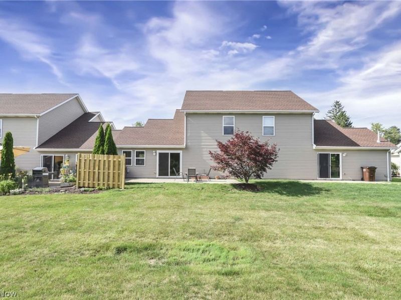 3222 Greentree Circle, Medina, OH 44256 Photo 2