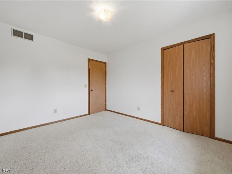 1749 Cove Street NW, Uniontown, OH 44685 Photo 24