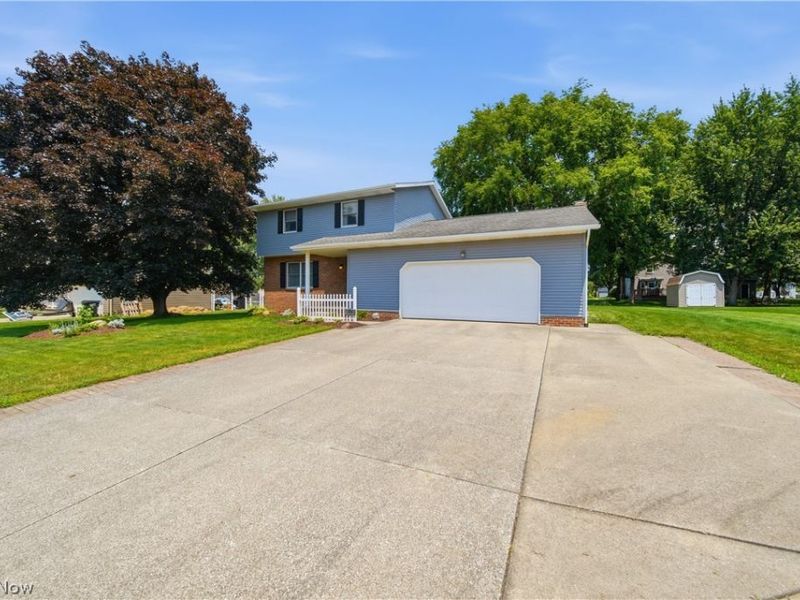 1749 Cove Street NW, Uniontown, OH 44685 Photo 38