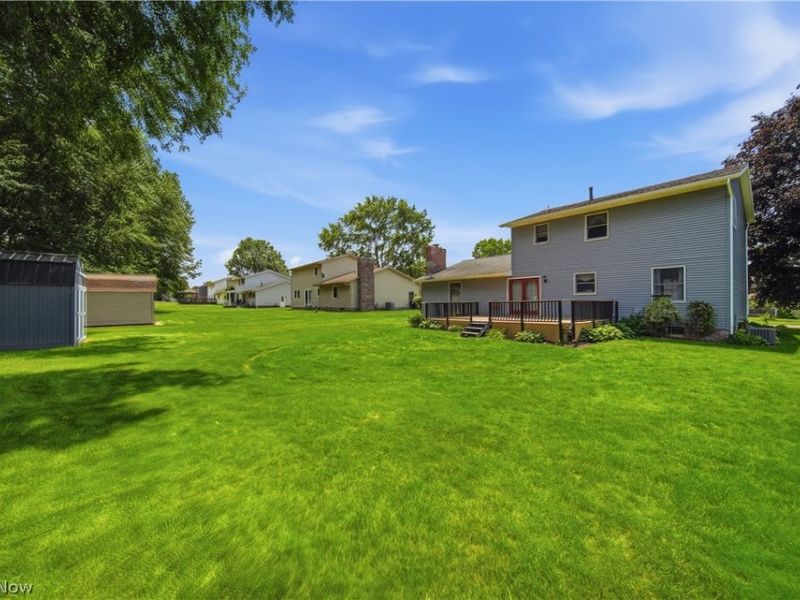 1749 Cove Street NW, Uniontown, OH 44685 Photo 42