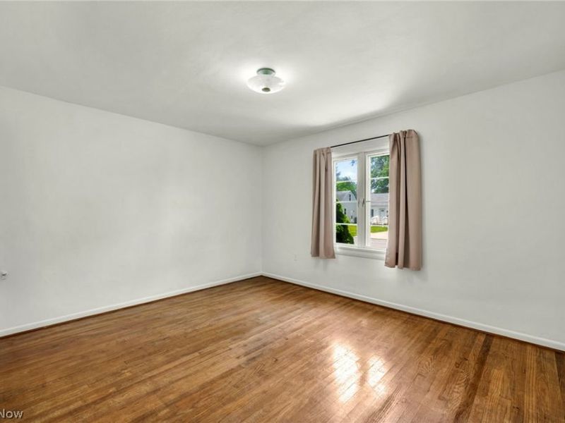 375 Olive Street, Elyria, OH 44035 Photo 27