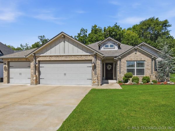 13828 S 21st Street E, Bixby, OK 74008