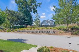 497 Spring Hollow Drive photo 4