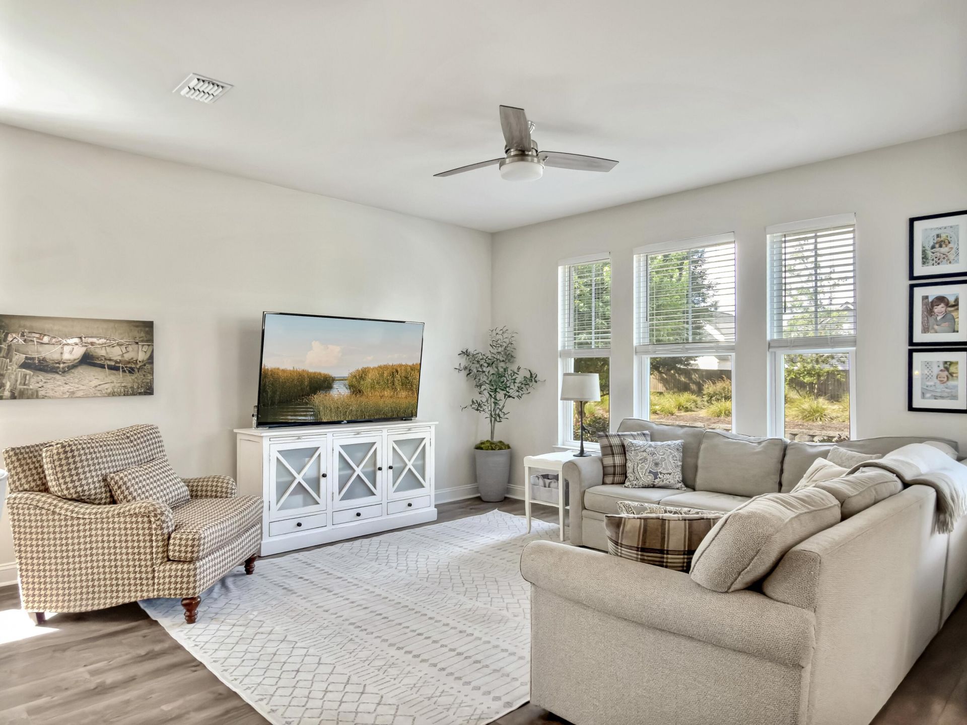497 Spring Hollow Drive Photo 9