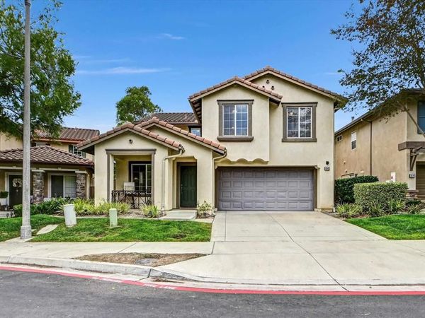 1645 Magnolia Cir., Vista, CA 92081