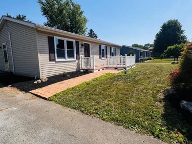 533 MARTIN AVENUE, MOUNT JOY, PA 17552