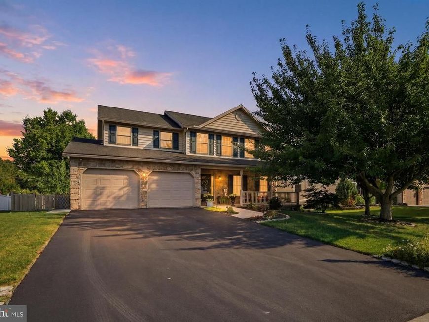 6123 Jennifer Lane, Spring Grove, PA 17362 Main Photo