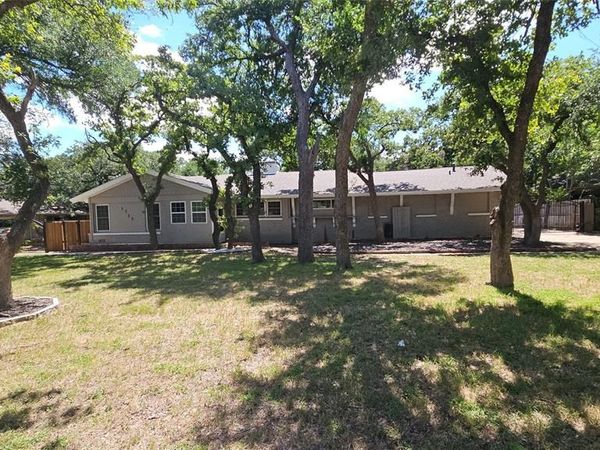 1712 Yolanda Drive, Fort Worth, TX 76112