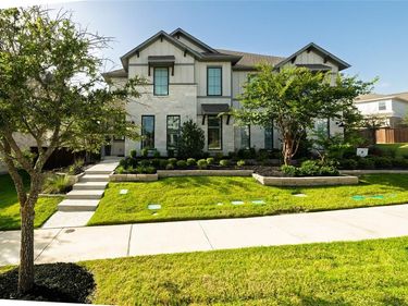 2017 Prairie Holly Lane, Fort Worth, TX 76008