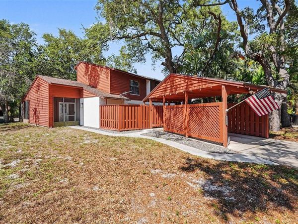 803 FAIRWOOD LANE , CLEARWATER, FL 33759