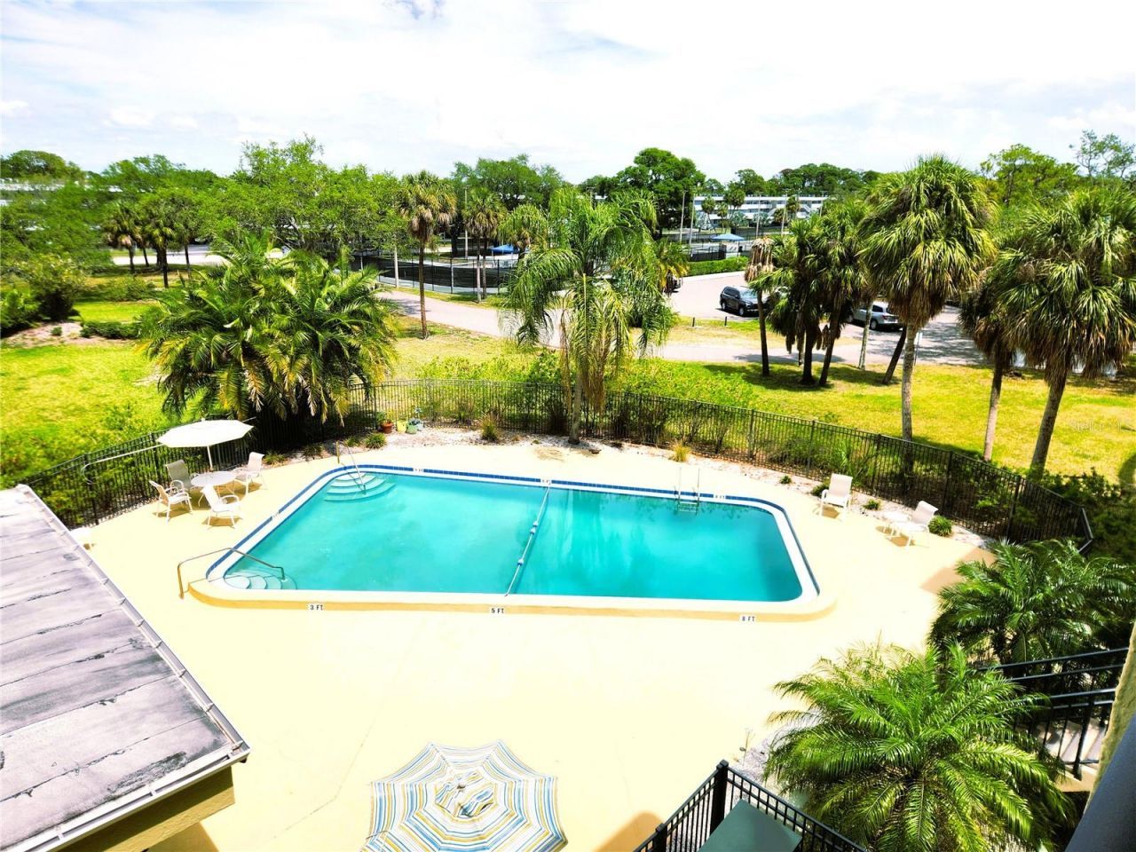 4651 1st Street Ne, Unit 306, Saint Petersburg, FL 33702 Photo