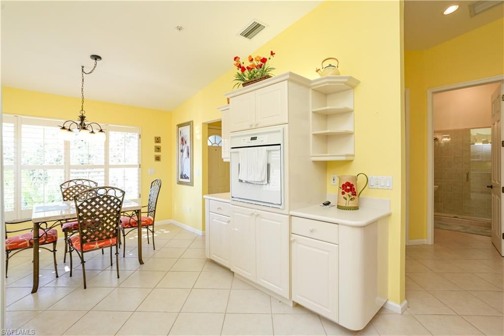 14550 Red Fox Run , Unit 402, Naples, FL 34110 Photo