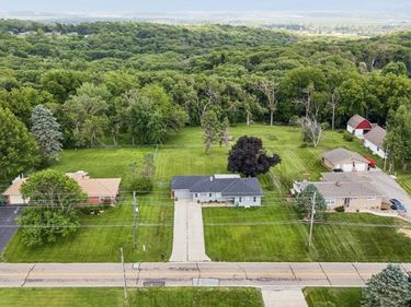 11521 N post Road, Omaha, NE 68112