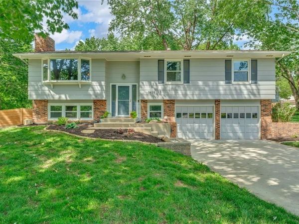 3428 Trail Road, Lawrence, KS 66049