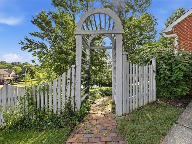 1940 Freedom Trail, Independence, KY 41051 Photo 37