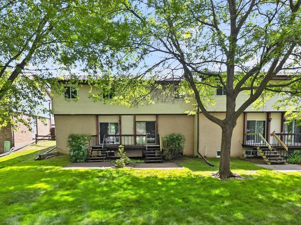 W163N11463 Windsor Ct, Unit 1, Germantown, WI 53022