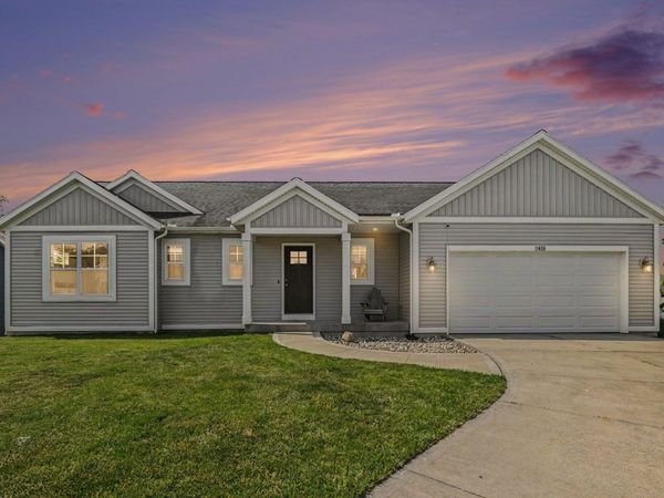 11436 Crestridge Court, Holland, MI 49424
