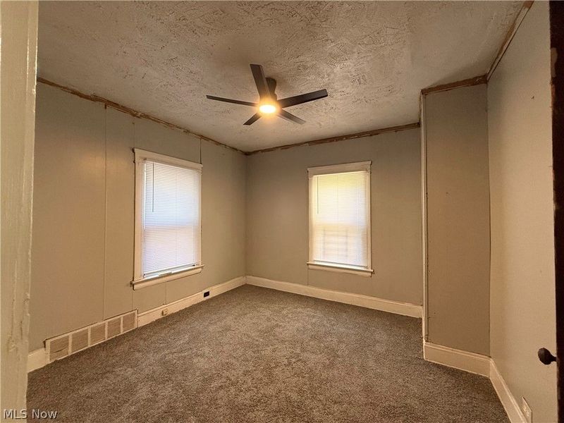 1872 Lampson Road, Cleveland, OH 44112 Photo 10