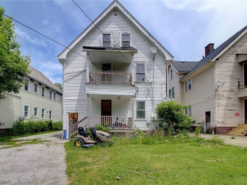 1872 Lampson Road, Cleveland, OH 44112 Photo 13