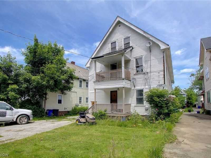 1872 Lampson Road, Cleveland, OH 44112 Photo 20