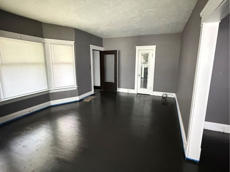1872 Lampson Road, Cleveland, OH 44112 Photo 5