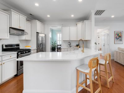 331 Megans Bay Lane, Charleston, SC 29492