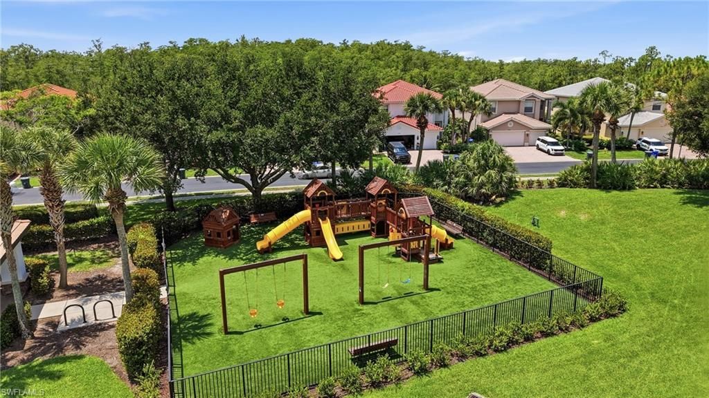 10347 Carolina Willow Dr, Fort Myers, FL 33913 Photo