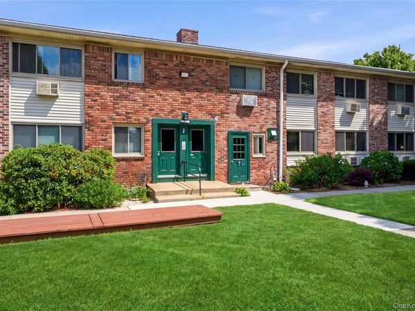 2449 Union Boulevard , Unit 39A, Islip, NY 11751