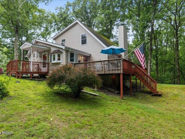 104 Broadmoor Drive, Lords Valley, PA 18428