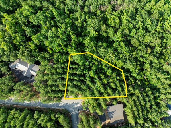 66 Aged Acacia Trail , Broken Bow, OK 74728
