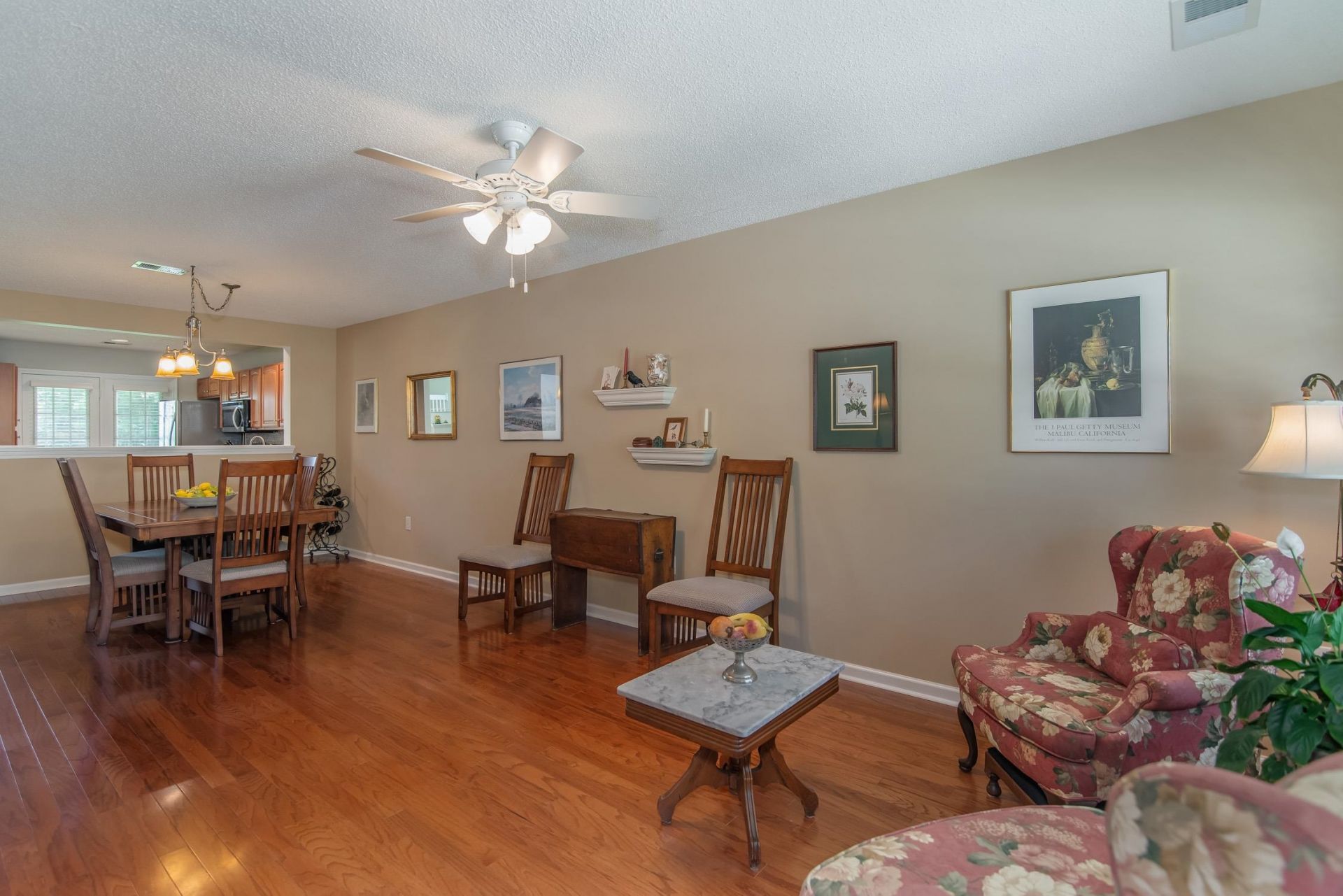 221-5 Red Rose Blvd. Photo 13