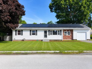 3 Sioux Avenue, Nashua, NH 03063