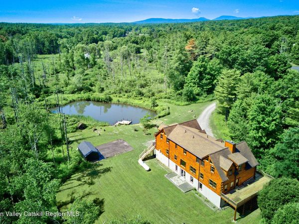 1355 New York 212 , Saugerties, NY 12477
