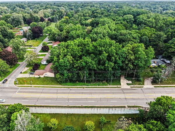 2345 Lake Michigan Drive NW, Grand Rapids, MI 49504