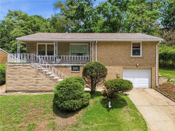 139 Lilmont Dr , Pittsburgh, PA 15218
