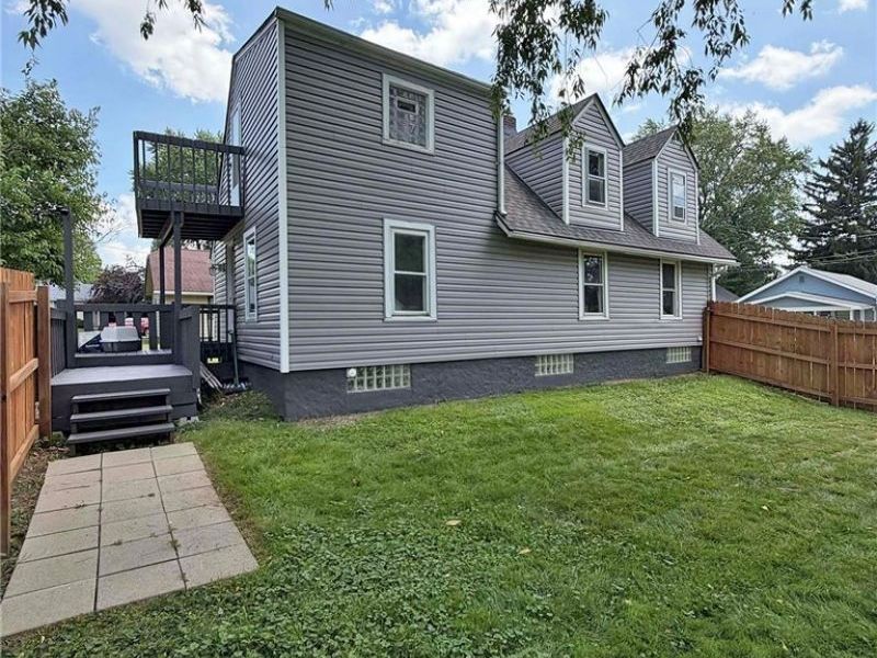 1521 24th Street NE, Canton, OH 44714 Photo 2