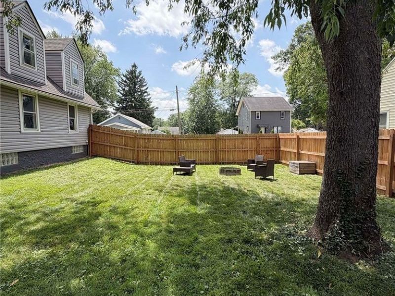 1521 24th Street NE, Canton, OH 44714 Photo 3