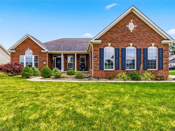 7347 Warblers Lane , North Ridgeville, OH 44039